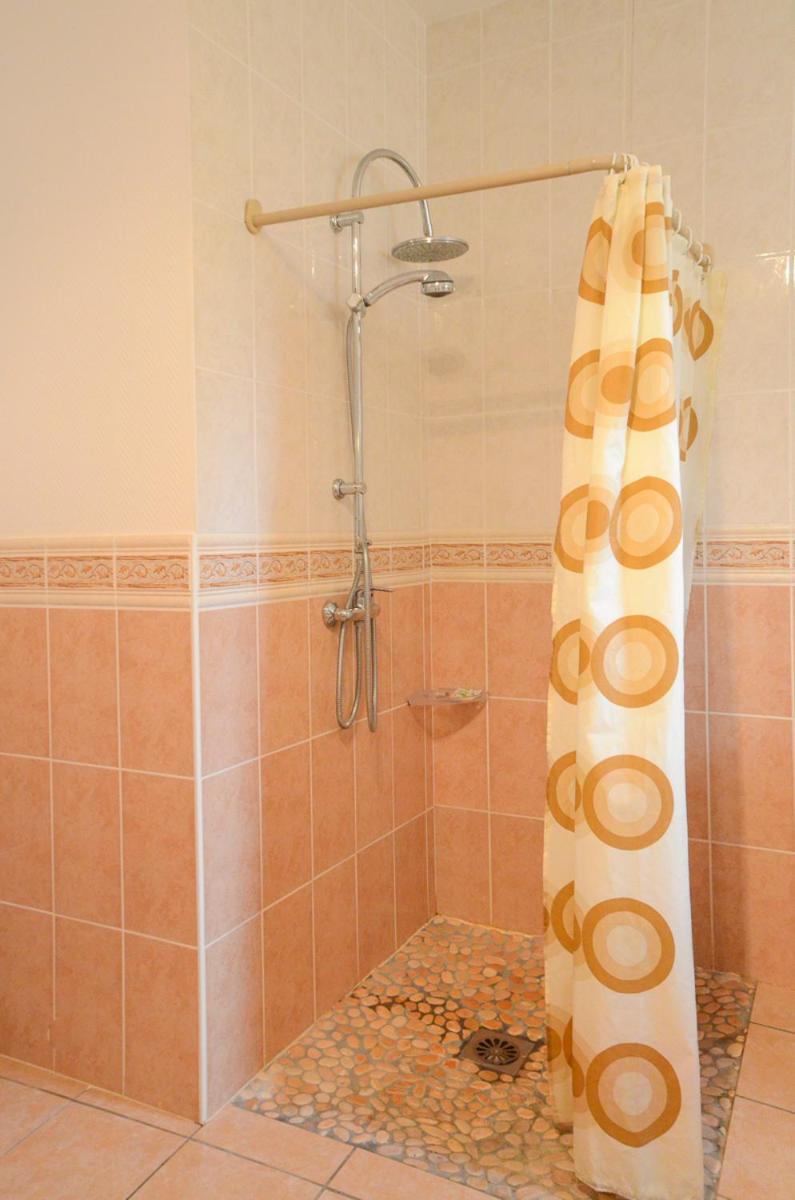 Domaine De La Moretie Cublac Екстер'єр фото